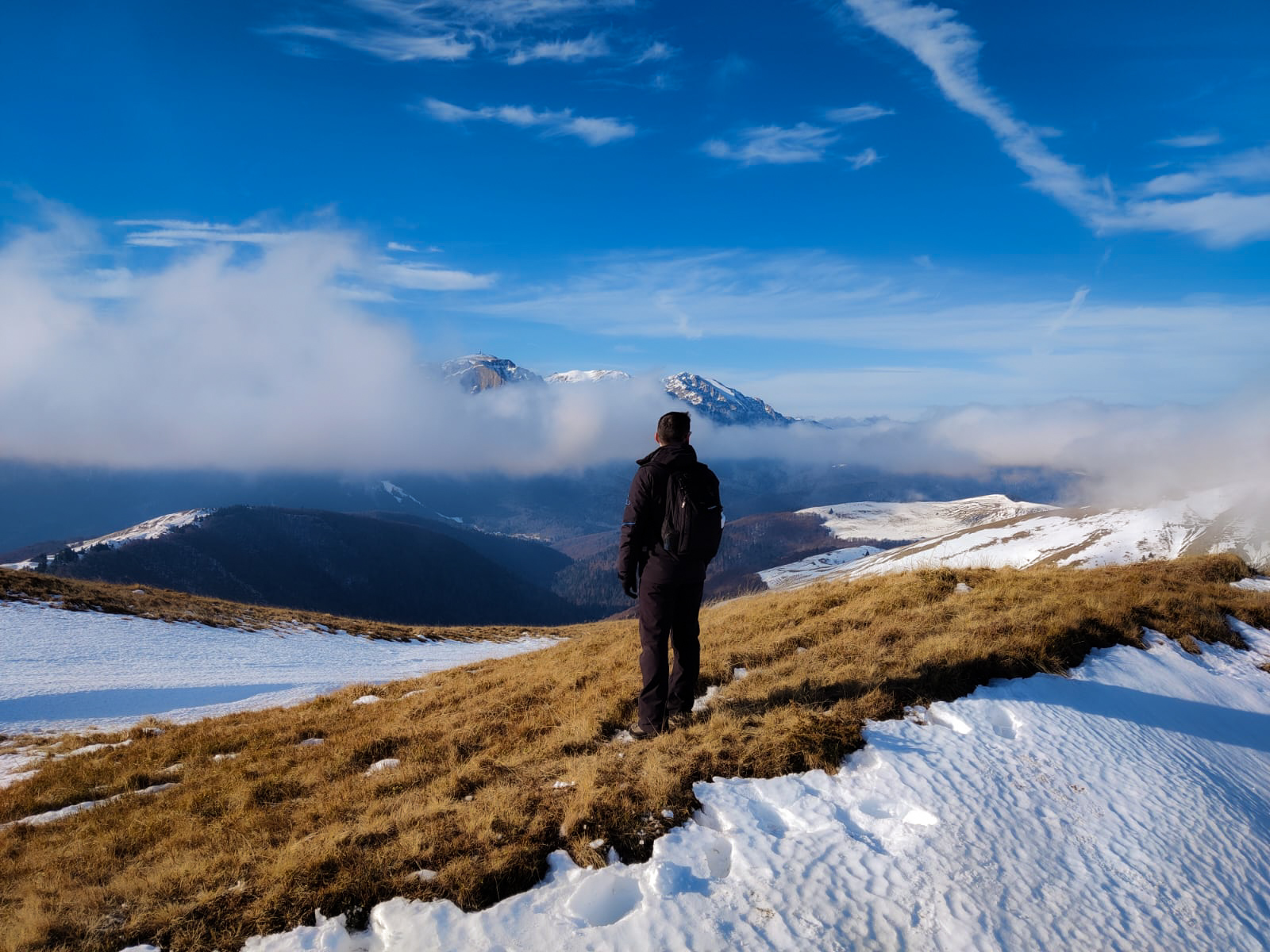 silviu hiking in the baiului mountains