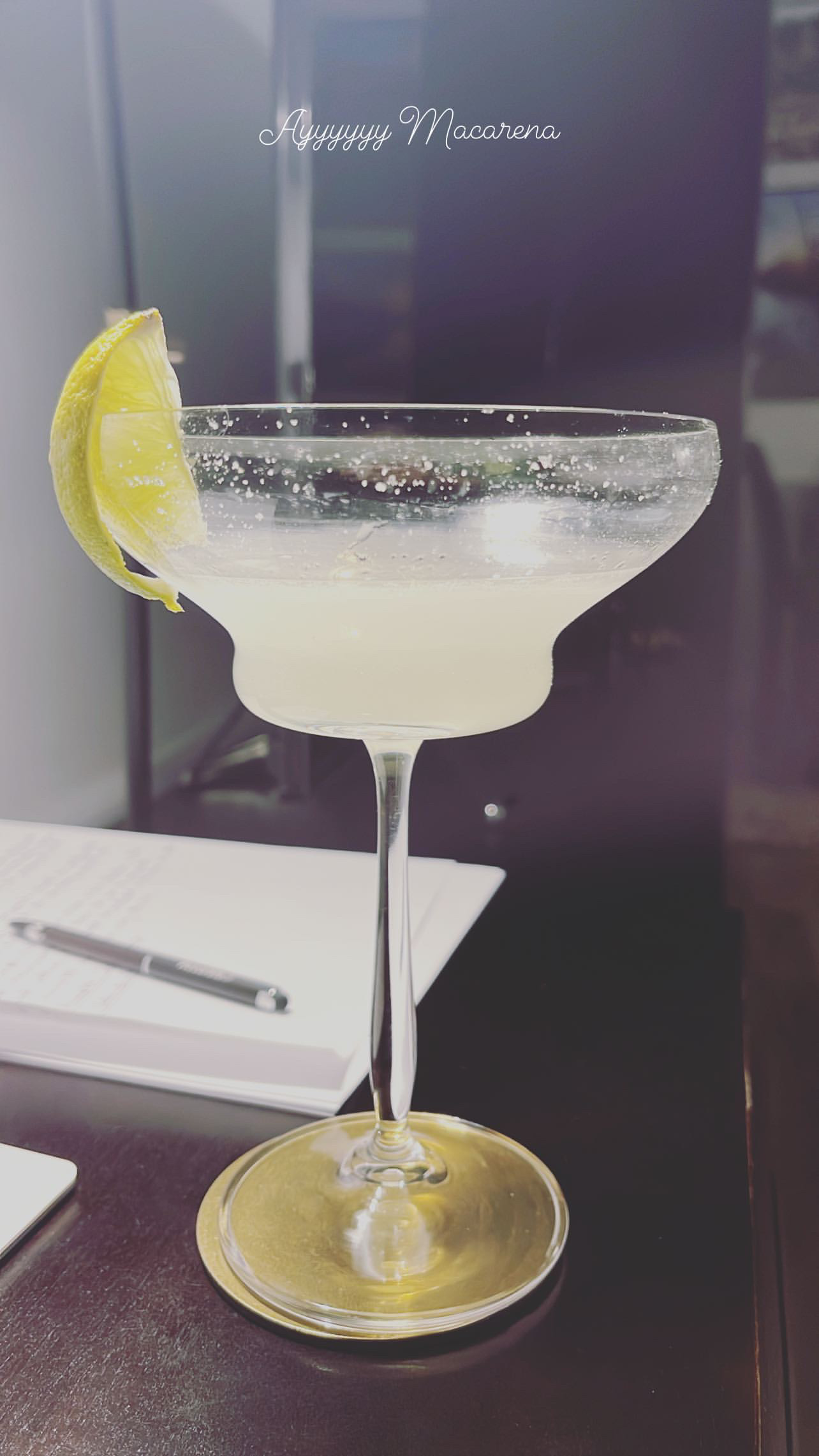 a glass of margarita