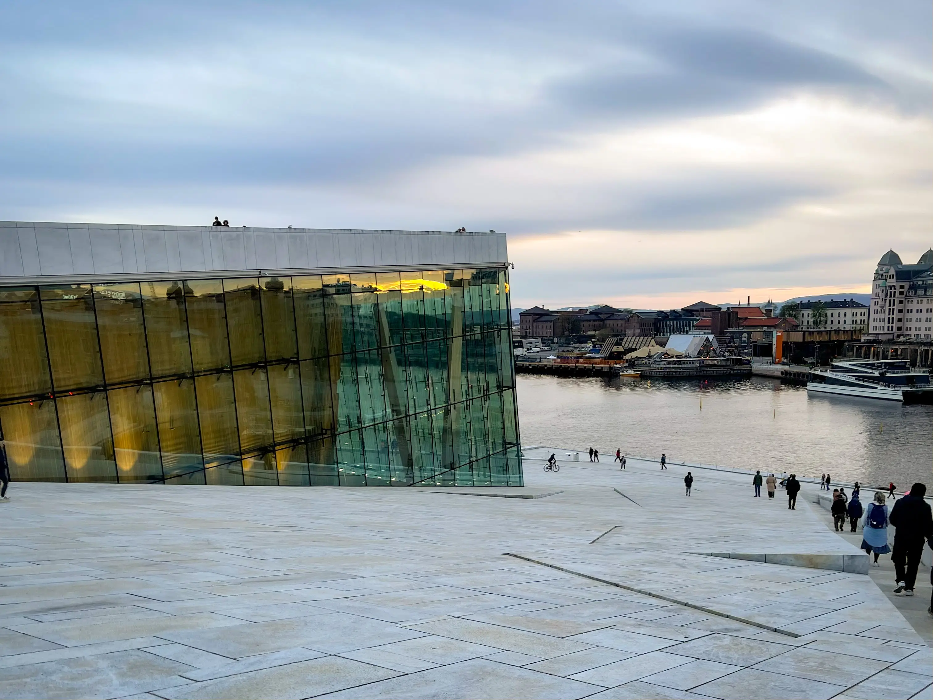 oslo opera, photo by silviu alexandru avram