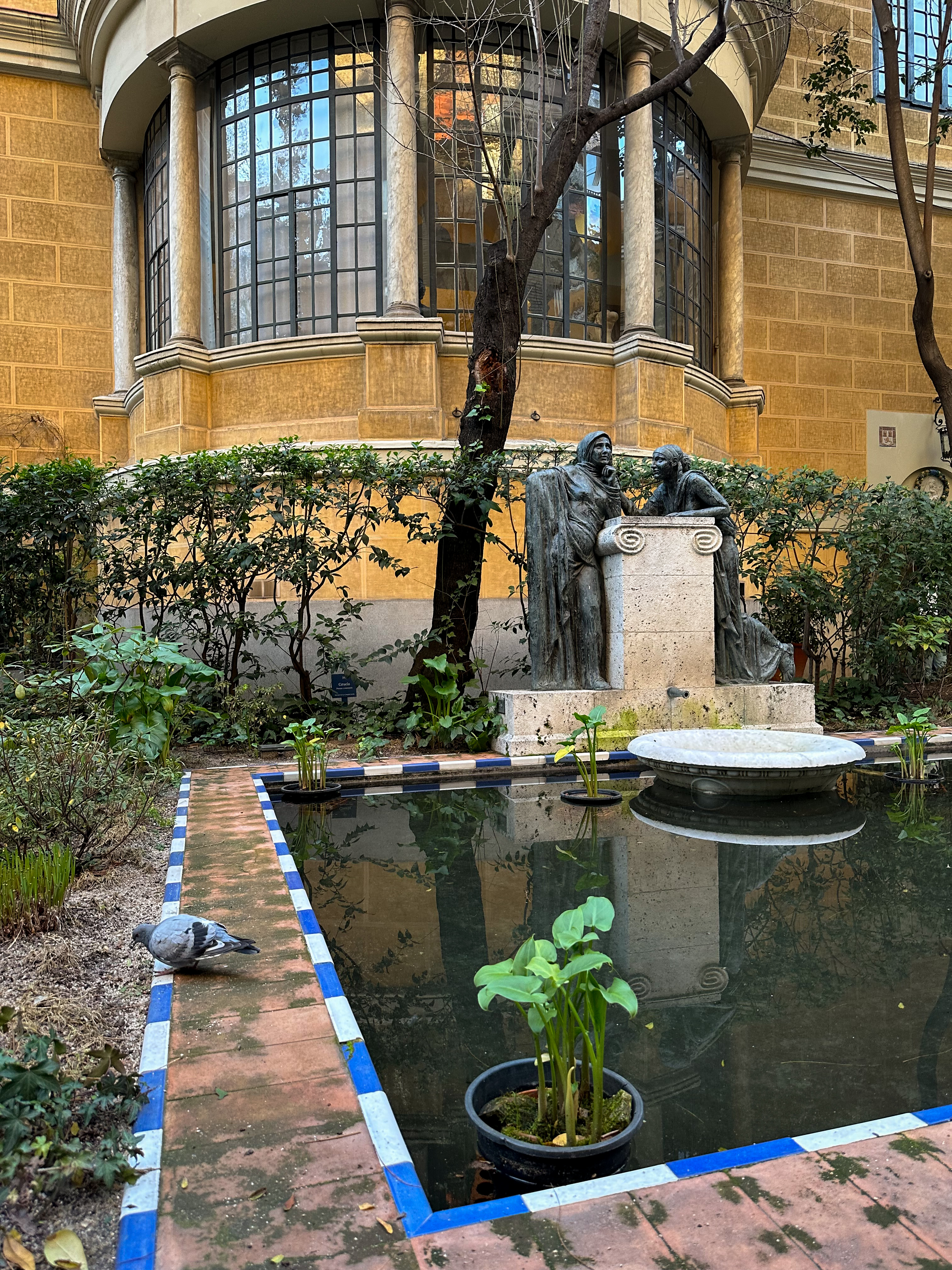 sorolla museum garden