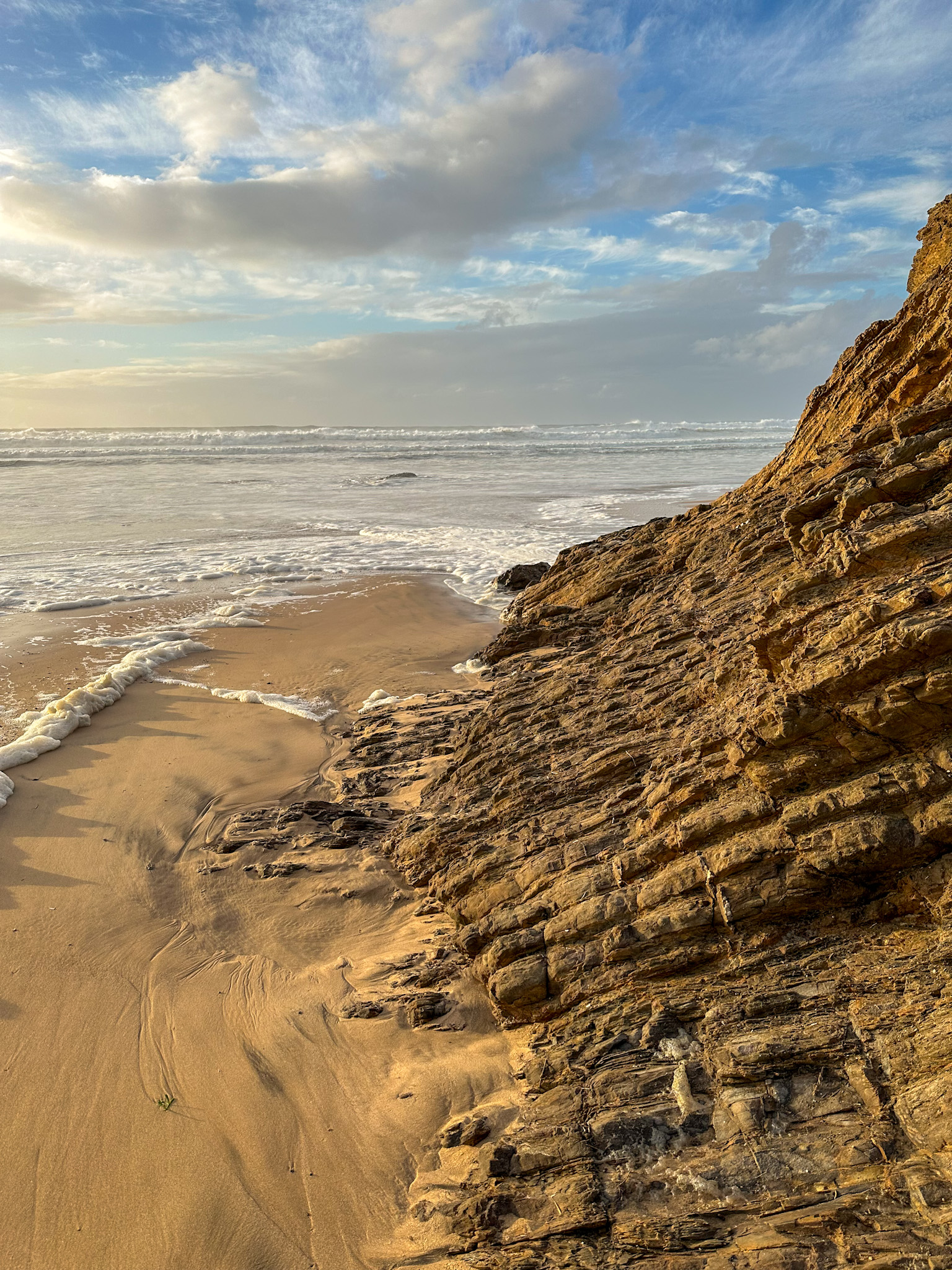 rocky hills next to the praia de vale figueiras